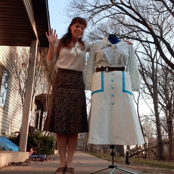 White Corduroy Skirt - Picture 4 of 10